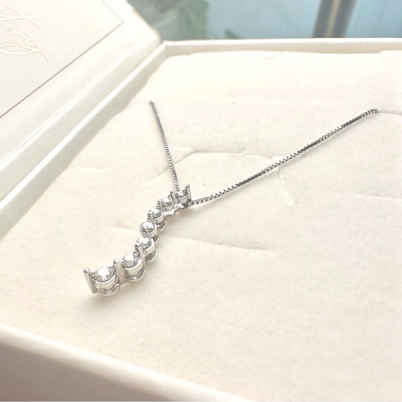 14k White Gold Necklace S Curve Diamond Necklace Stamped on Clasp Artsy Gift - Picture 2 of 6